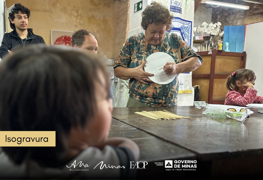 Oficina de Isogravura integra arte e educação em Ouro Preto